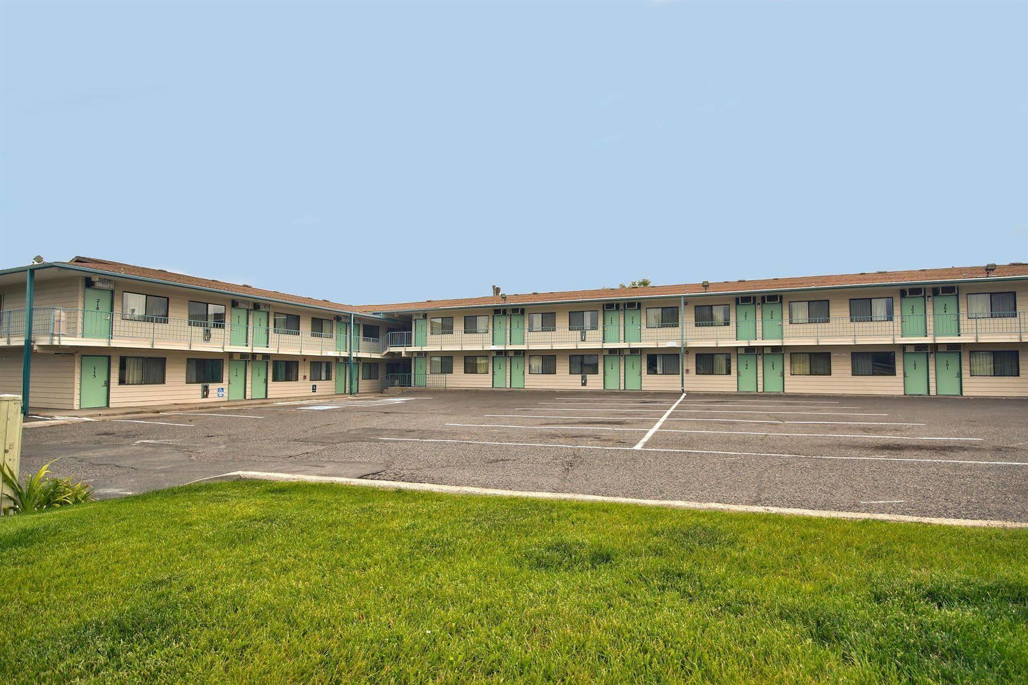 America'S Best Value Inn & Suites-Helena Zewnętrze zdjęcie