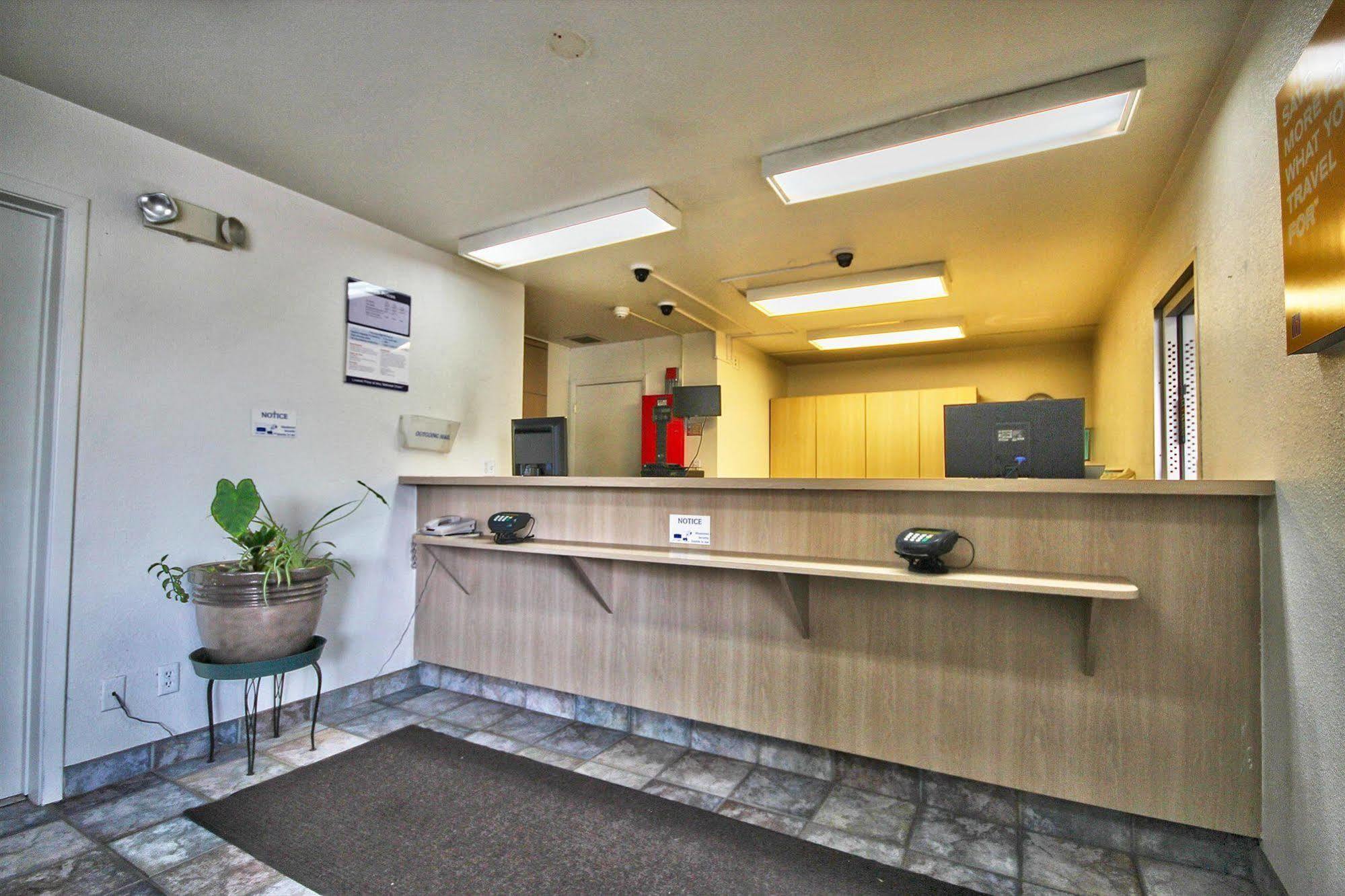 America'S Best Value Inn & Suites-Helena Zewnętrze zdjęcie